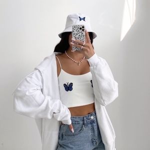 Meet your Posher, Justine